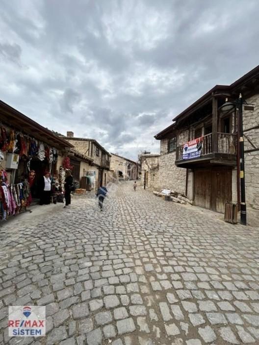 *ayazininin Otantik Atmosferinde 806 M² Bahçeli Yatırımlık* — fotoğraf 20