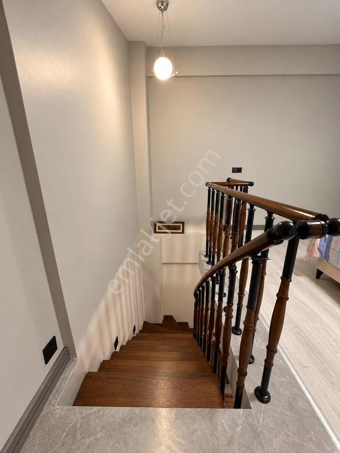 İncek Kızılcaşar'da Sıfır Bina 2+1 Dubleks Daire — fotoğraf 19