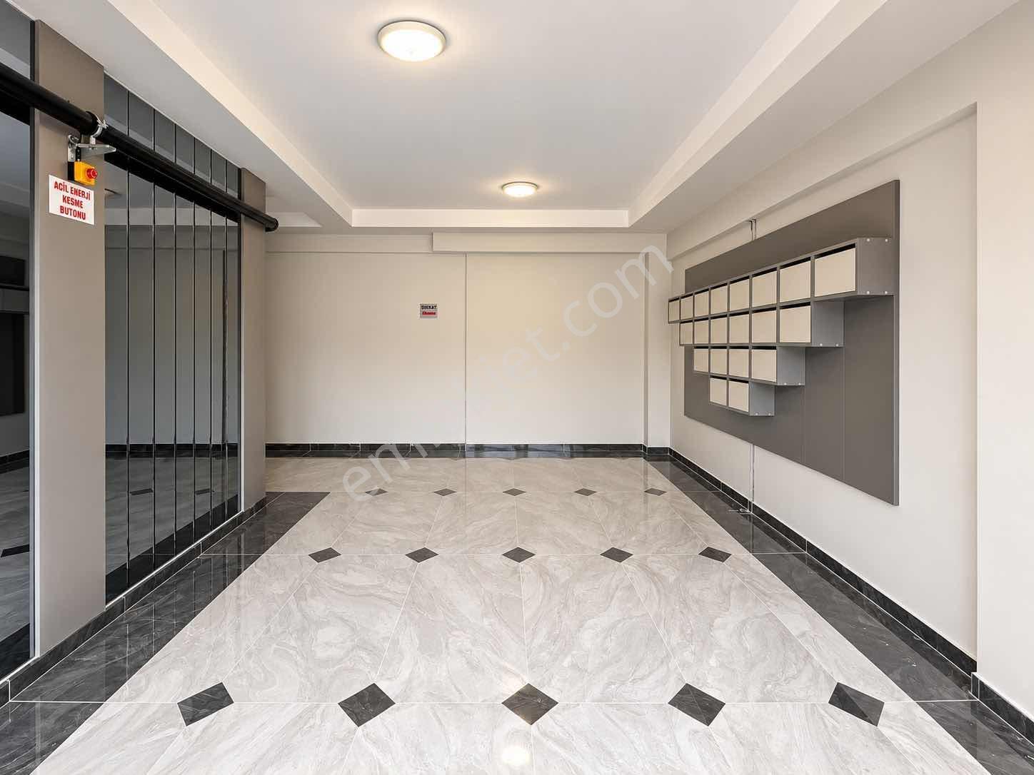 İncek Kızılcaşar'da Sıfır Bina 2+1 Dubleks Daire — fotoğraf 26