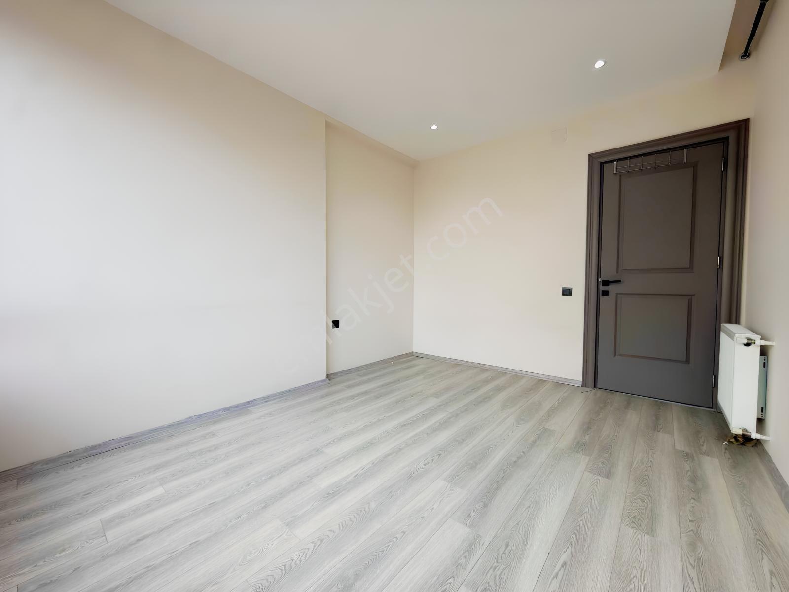 Şah Yapı'dan A Kalite İşçilik Site İçi Havuzlu 2+1 Satılık Daire — fotoğraf 14