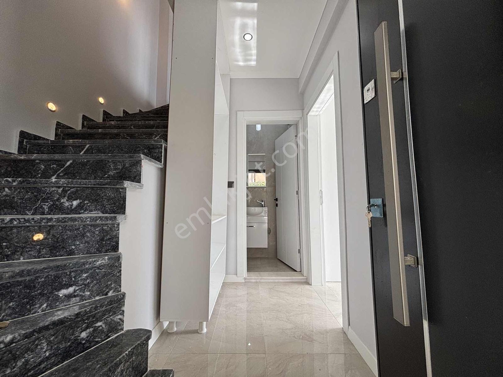 Çankaya'dan Öğretmenlerde Sıfır 3+1 Villa — fotoğraf 10