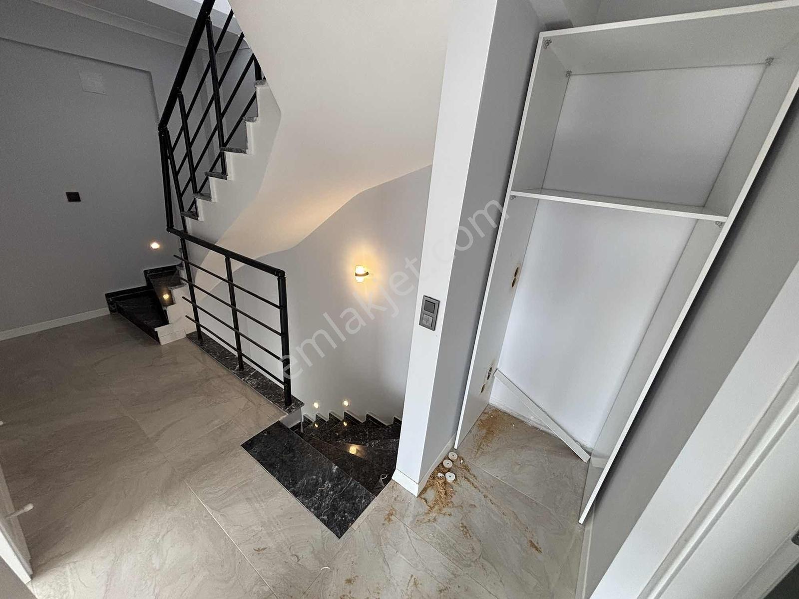 Çankaya'dan Öğretmenlerde Sıfır 3+1 Villa — fotoğraf 22