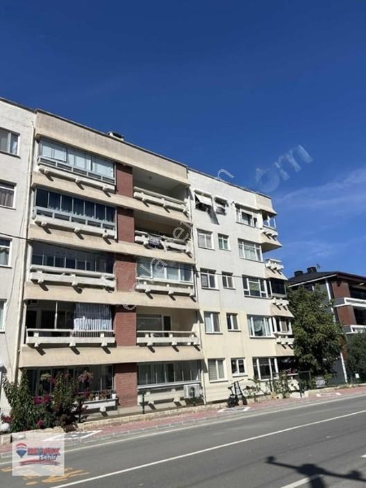Re/max Şehir'den Çınarcık'da Deniz Manzaralı Satılık Daire — fotoğraf 3