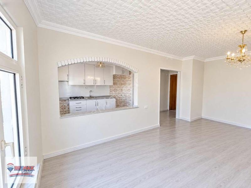 Re/max Şehir'den Çınarcık'da Deniz Manzaralı Satılık Daire — fotoğraf 14