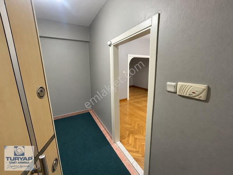 İzmit Hacıhasanda 27.000 Tl Kira Getirili Yatırımlık 3+1 — fotoğraf 6