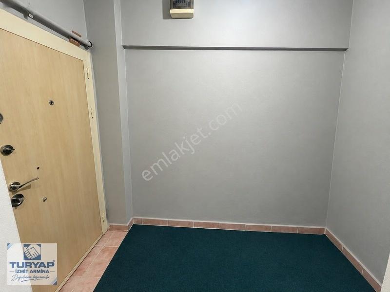 İzmit Hacıhasanda 27.000 Tl Kira Getirili Yatırımlık 3+1 — fotoğraf 7