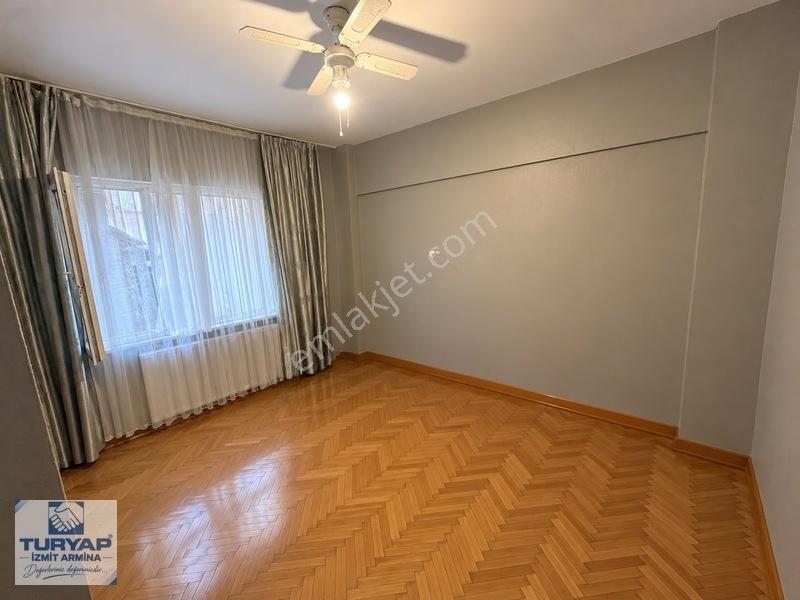 İzmit Hacıhasanda 27.000 Tl Kira Getirili Yatırımlık 3+1 — fotoğraf 27