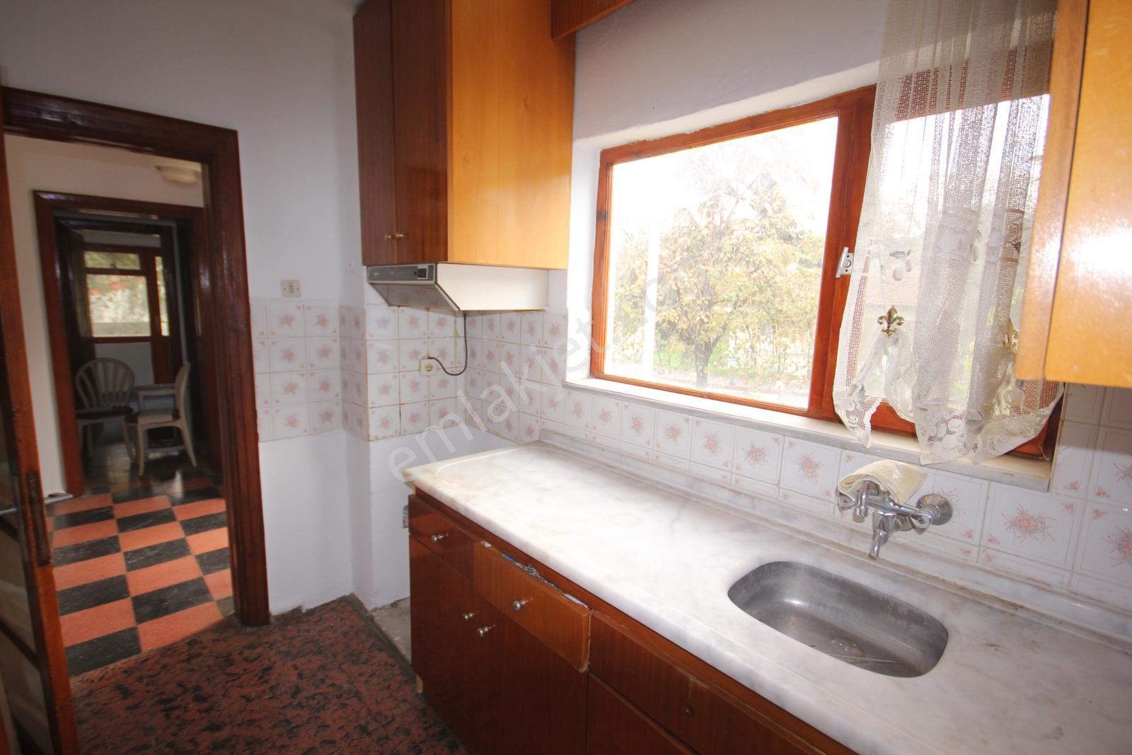 Balıkesir Ören Köşe Parsel Denize Çok Yakın Müstakil 2 Katlı Ev — fotoğraf 10