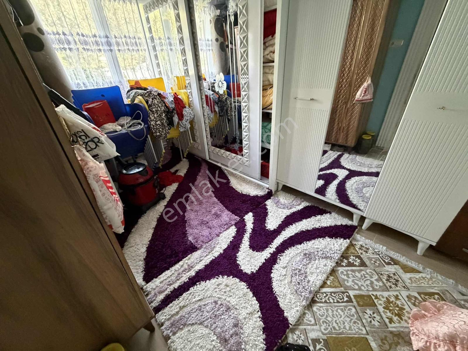 Müstakil Bahçeli Köşe Konumlu Satılık Ev — fotoğraf 6