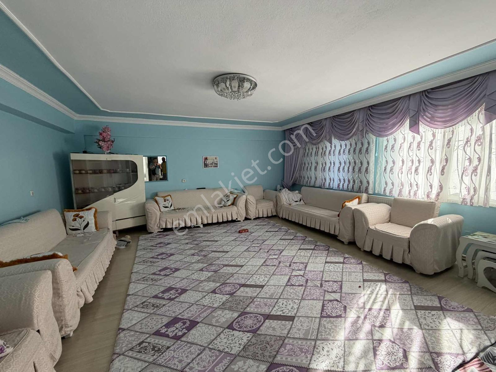 Müstakil Bahçeli Köşe Konumlu Satılık Ev — fotoğraf 9