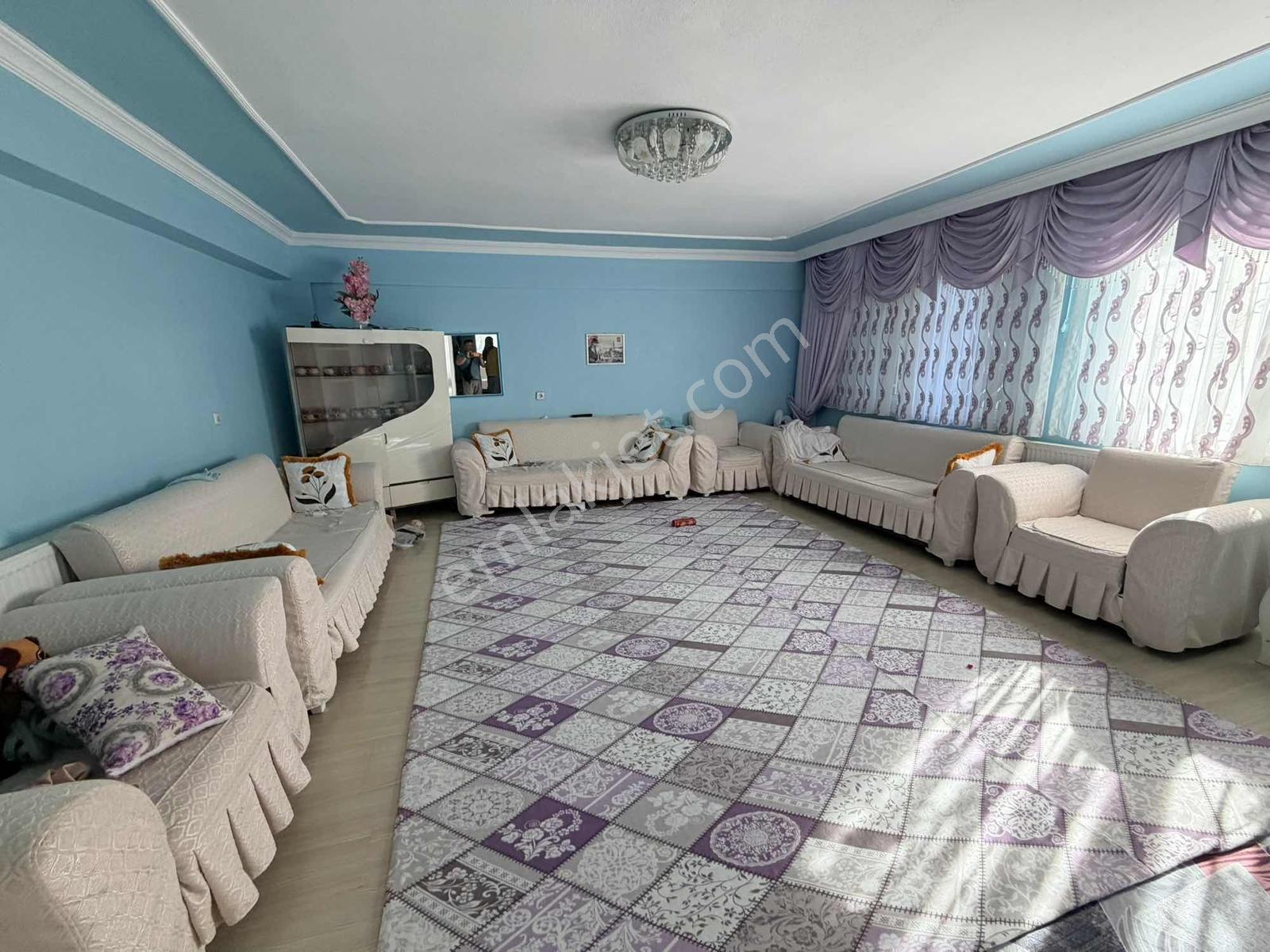 Müstakil Bahçeli Köşe Konumlu Satılık Ev — fotoğraf 10