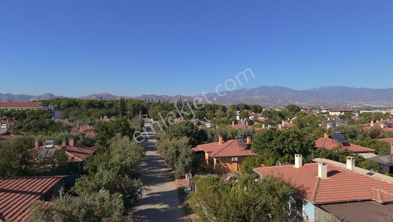 Müstakil Bahçeli Köşe Konumlu Satılık Ev — fotoğraf 26