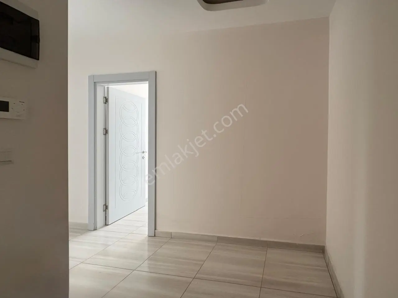 Alanya Mahmutlar’da Havuzlu 2+1 Satılık Daire — fotoğraf 4