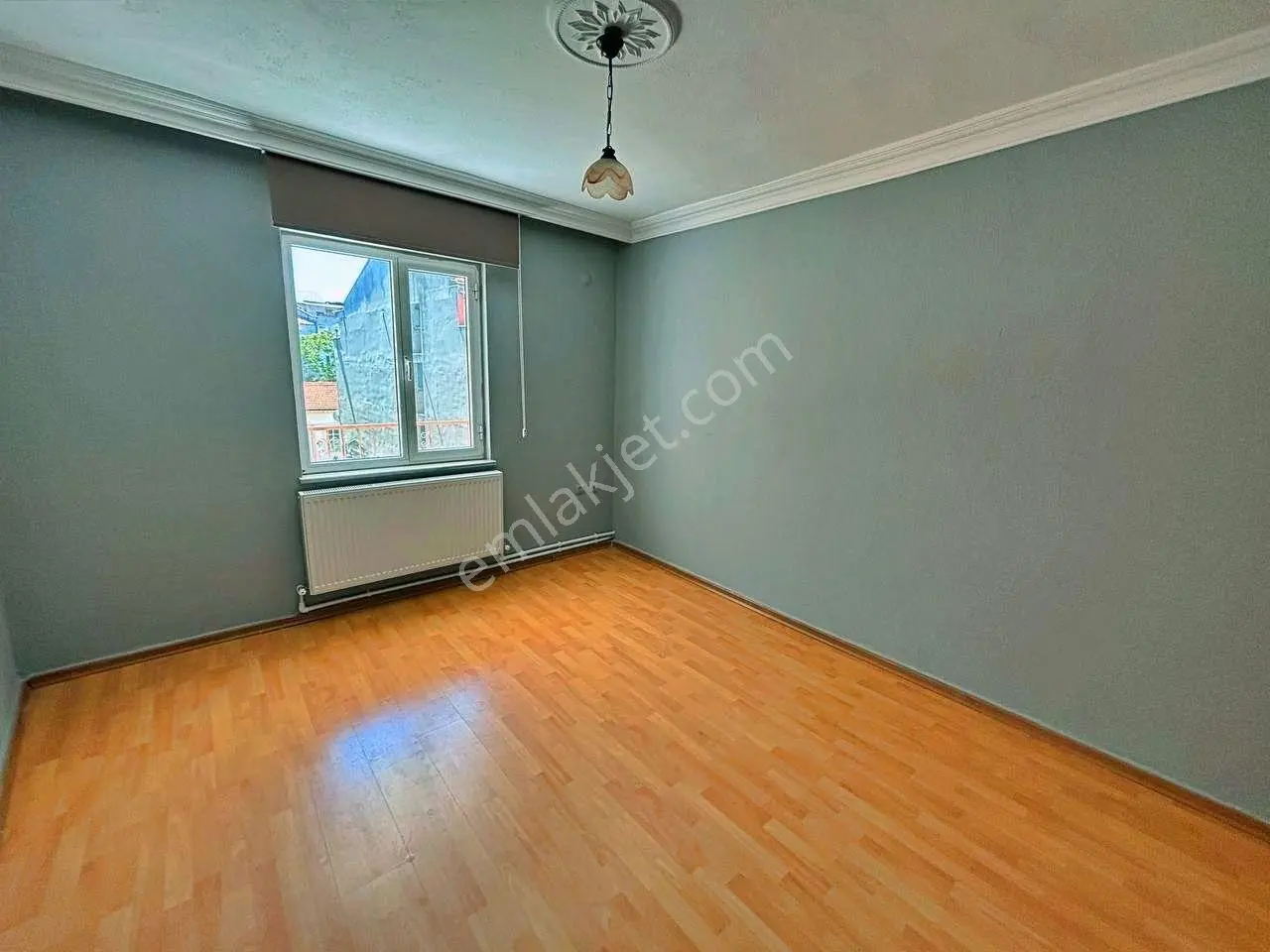 Uytundan Burhaniye Meydanda Doğalgazlı Arakat Satılık 2+1 Daire — fotoğraf 4