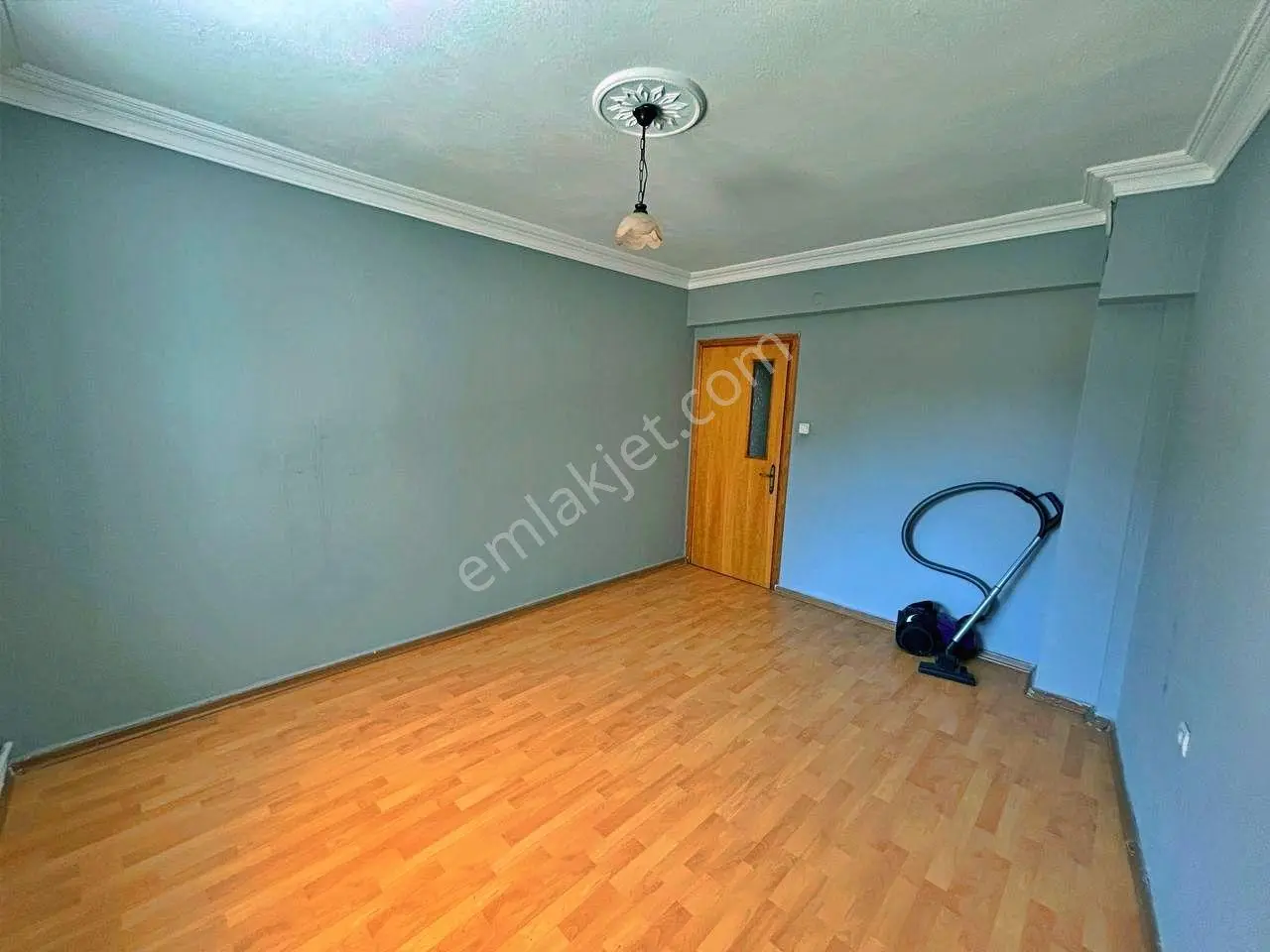 Uytundan Burhaniye Meydanda Doğalgazlı Arakat Satılık 2+1 Daire — fotoğraf 8