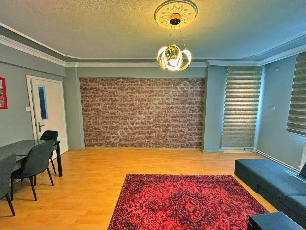 Uytundan Burhaniye Meydanda Doğalgazlı Arakat Satılık 2+1 Daire — fotoğraf 12