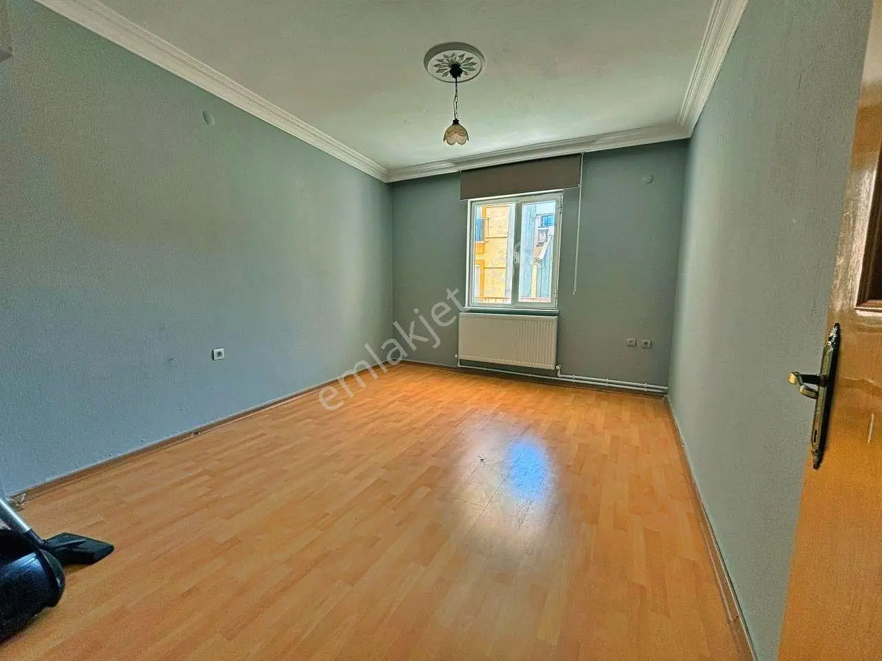 Uytundan Burhaniye Meydanda Doğalgazlı Arakat Satılık 2+1 Daire — fotoğraf 34