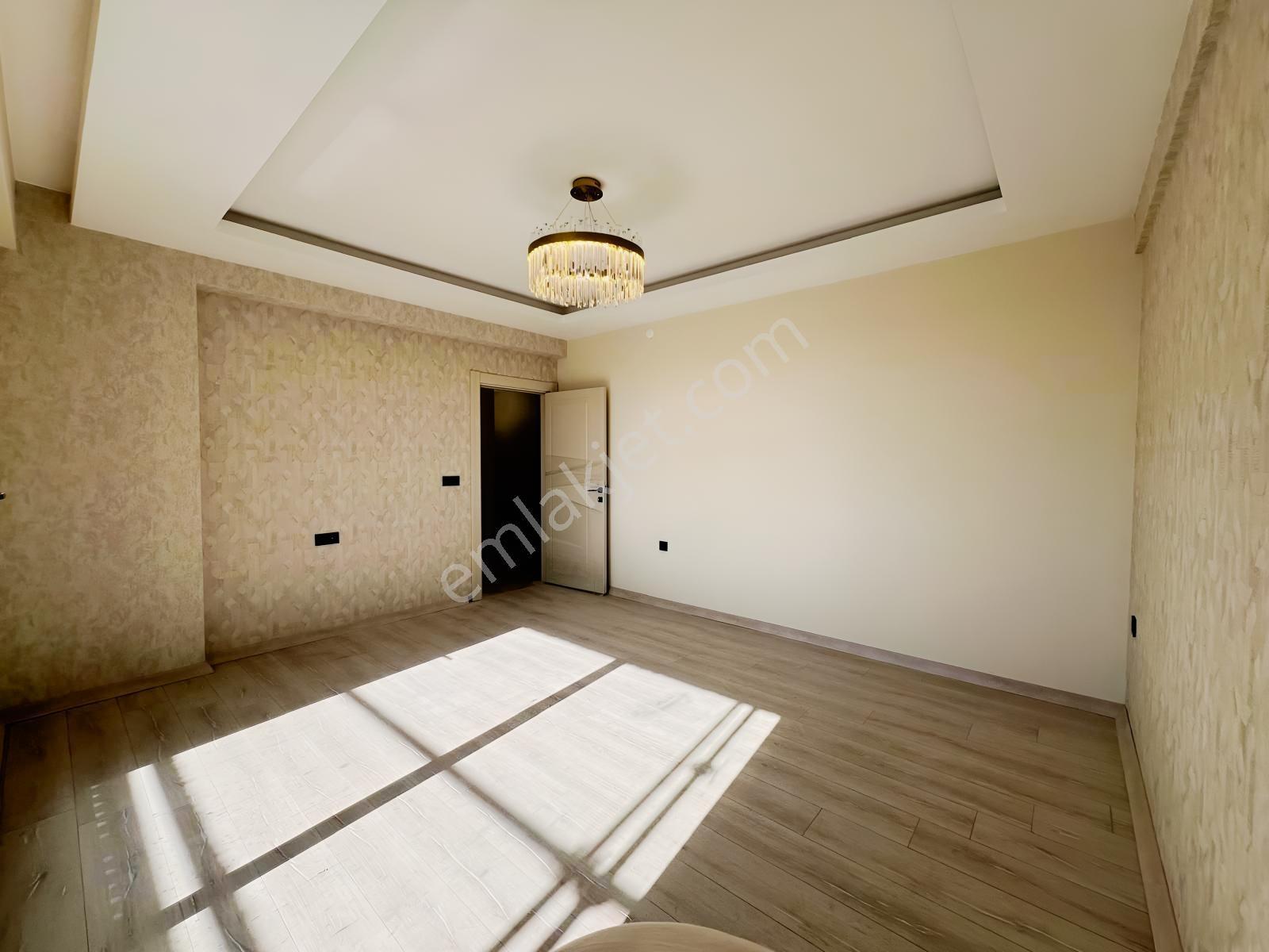 Yeni Cezaevi Karşısı Çeysa Goldhan Ultra Lüks 2,5+1 Daire — fotoğraf 8
