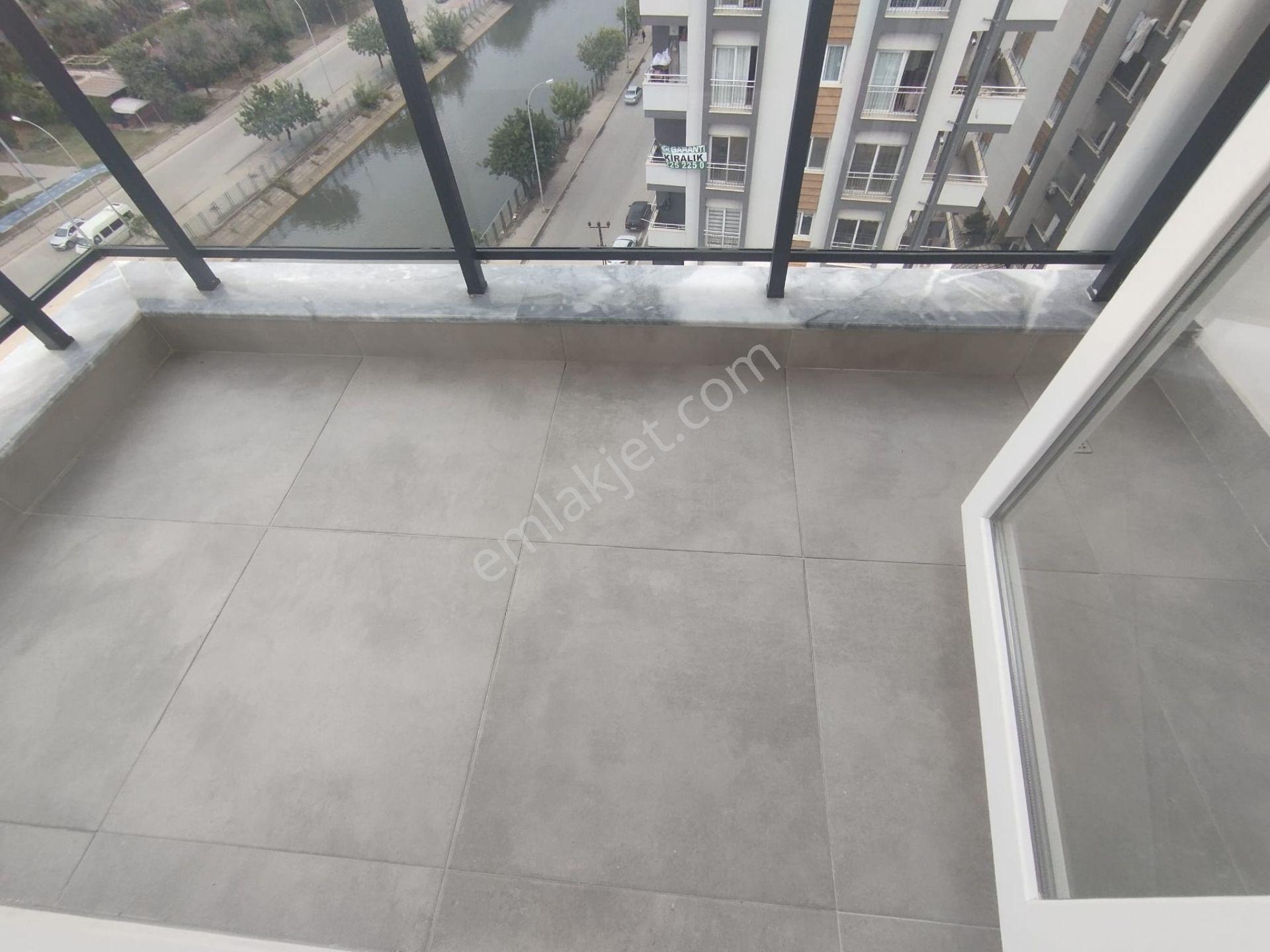 Kıyıboyunda Site İçerisinde 2+1 Ebeveyn Banyolu Doğalgazlı Sıfır Lüks Daireler — fotoğraf 23