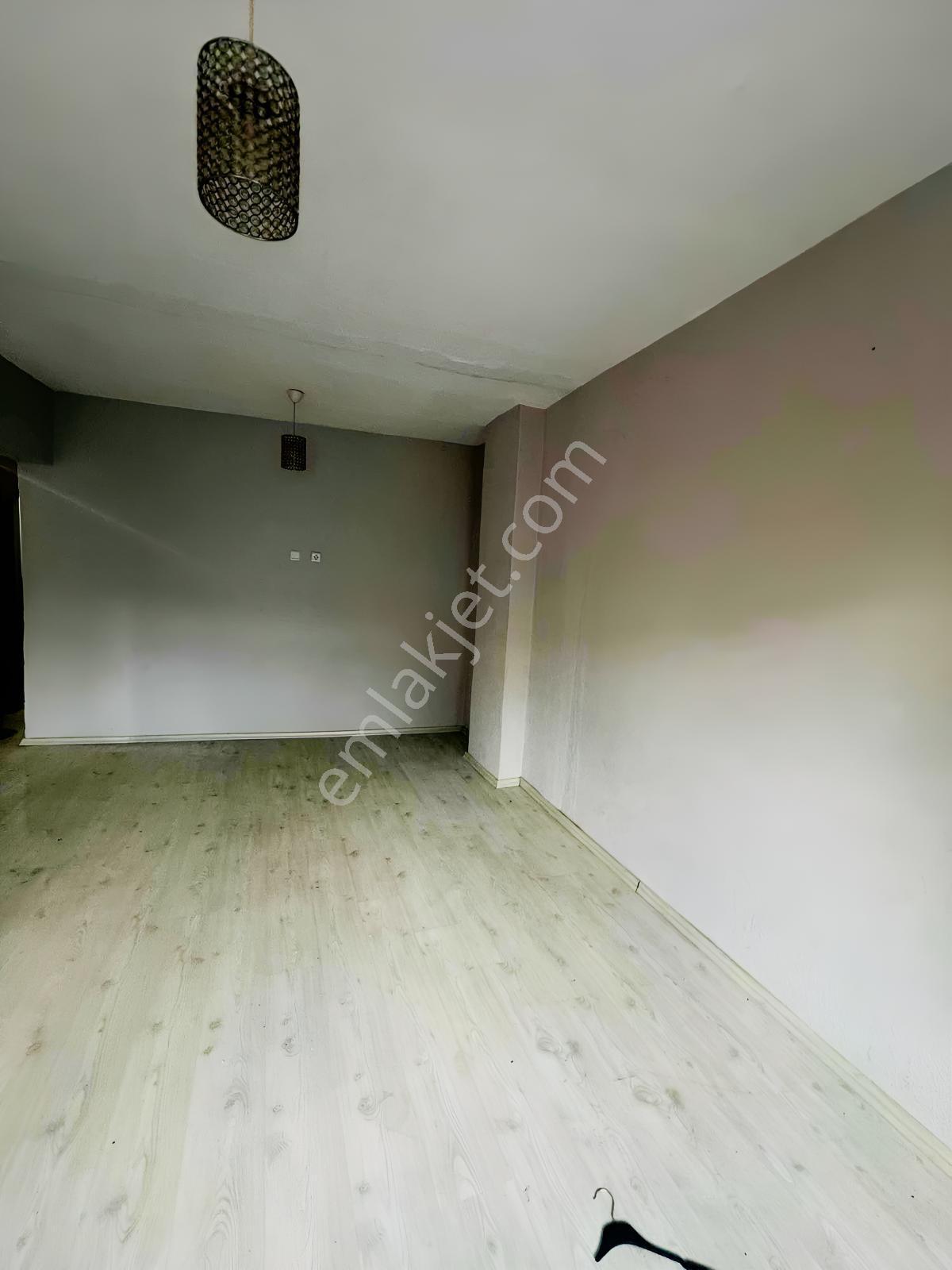 Satılık 3 Katlı Yatırımlık Bina — fotoğraf 10