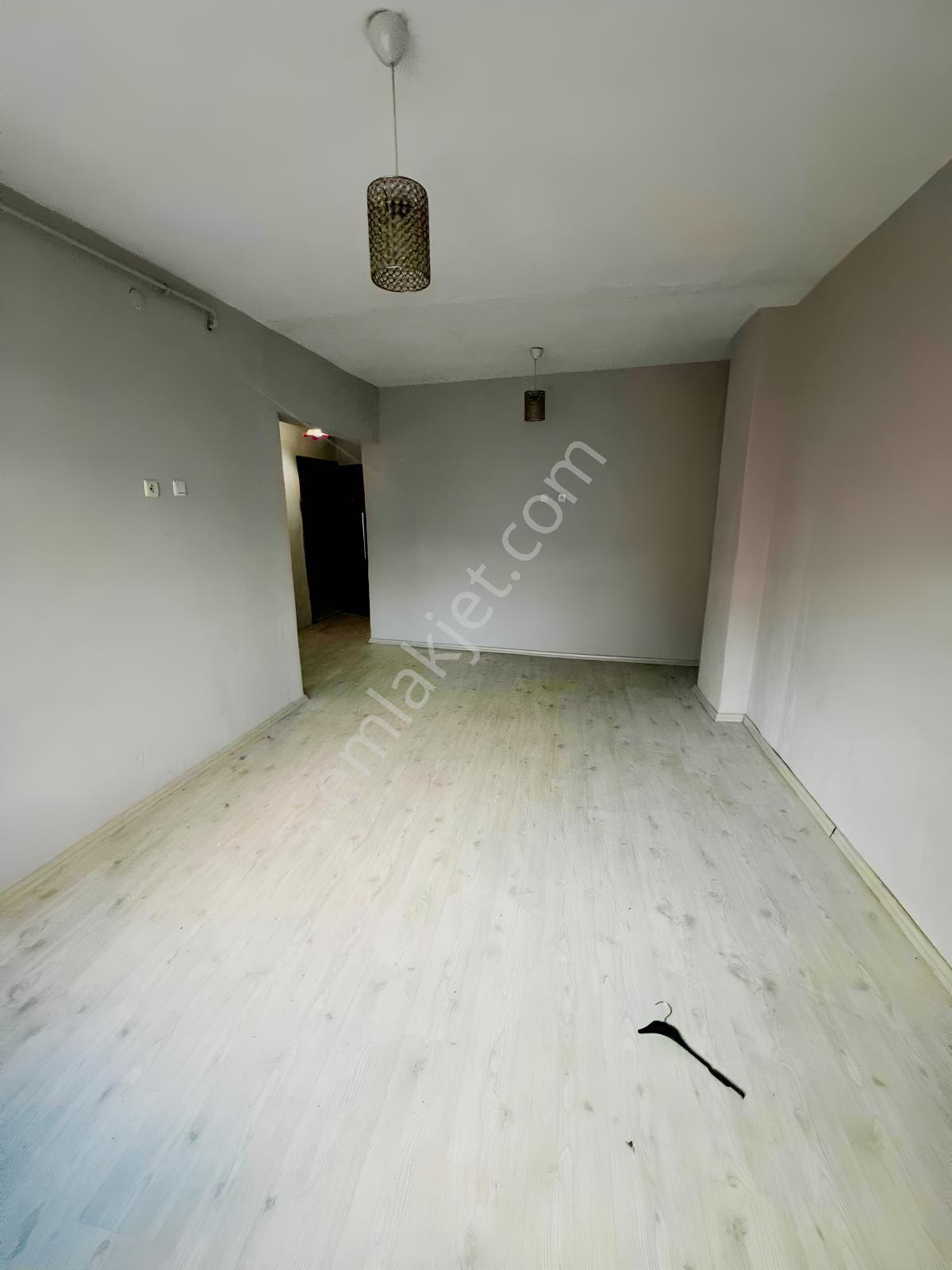 Satılık 3 Katlı Yatırımlık Bina — fotoğraf 15