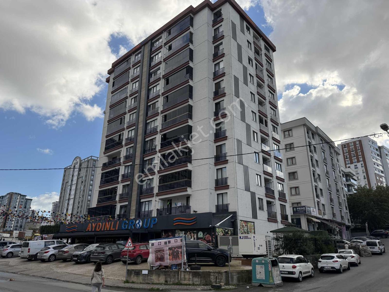 Tuzla Aydınlı Şömine Geniş Balkon Ferah Satılık 3+1 136m² Daire — fotoğraf 5