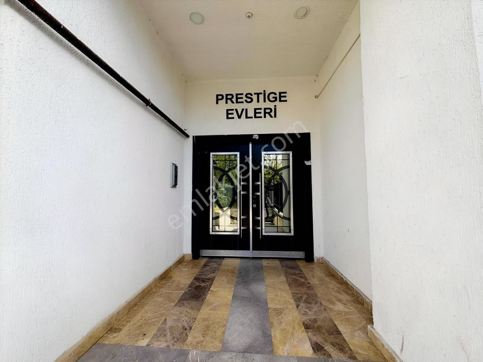 Tuzla Aydınlı Şömine Geniş Balkon Ferah Satılık 3+1 136m² Daire — fotoğraf 9