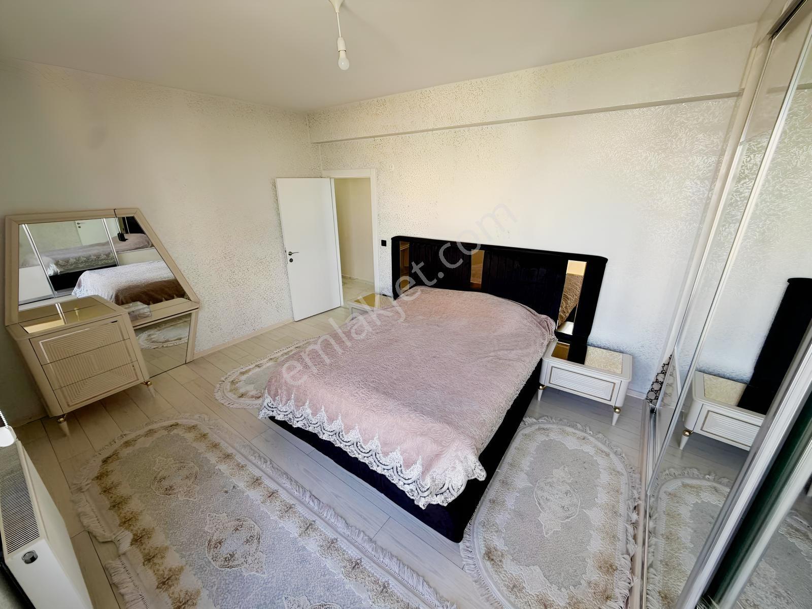 Tuzla Aydınlı Şömine Geniş Balkon Ferah Satılık 3+1 136m² Daire — fotoğraf 18