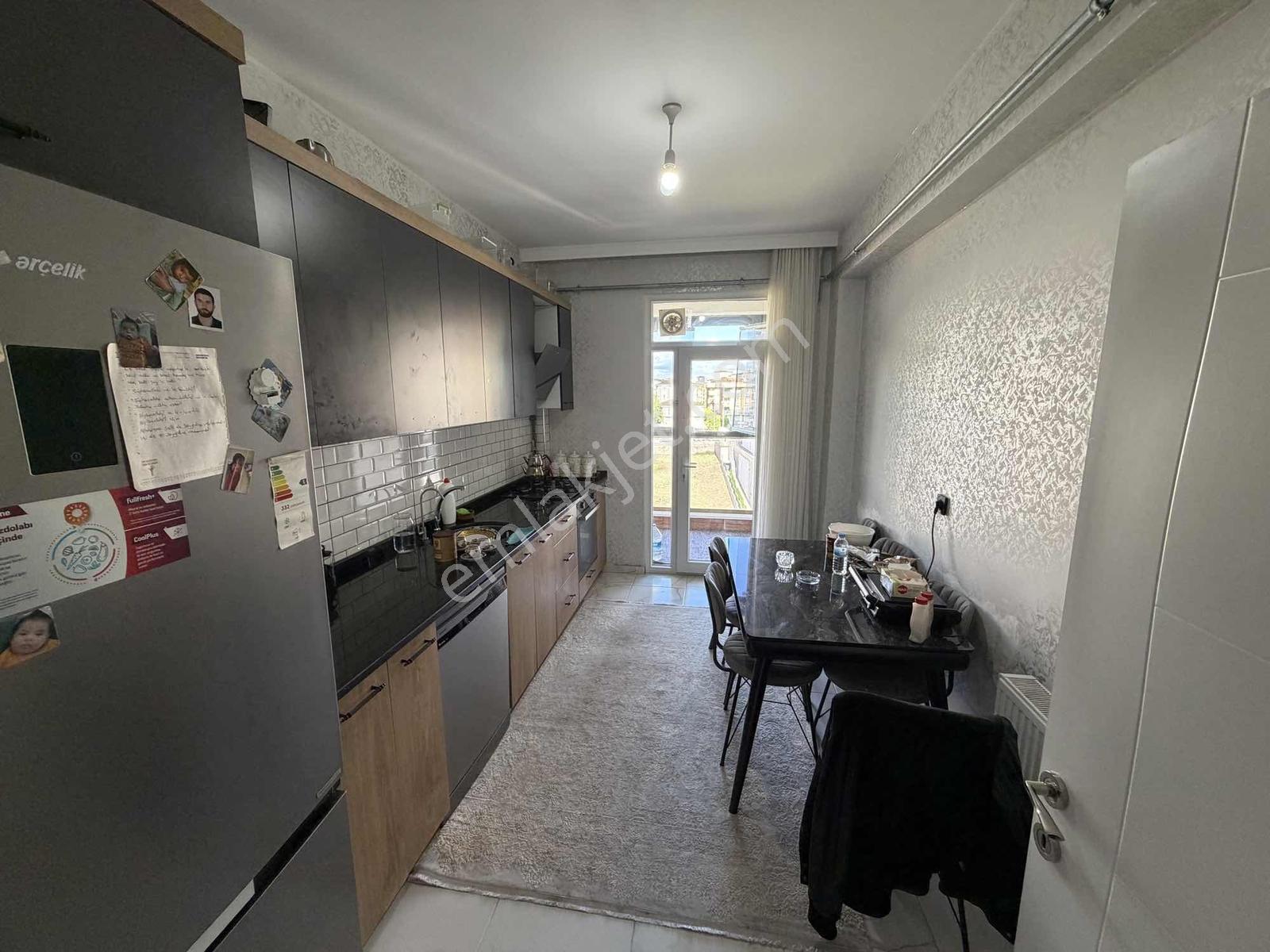 Tuzla Aydınlı Şömine Geniş Balkon Ferah Satılık 3+1 136m² Daire — fotoğraf 19