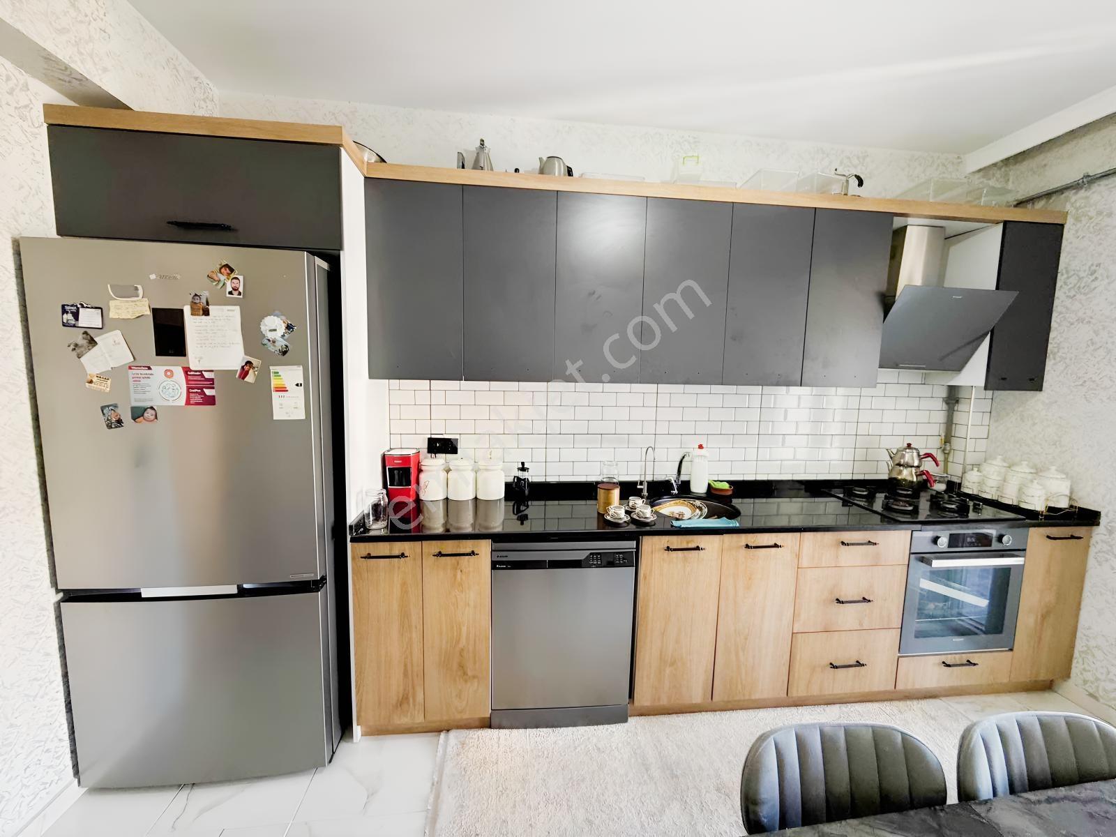 Tuzla Aydınlı Şömine Geniş Balkon Ferah Satılık 3+1 136m² Daire — fotoğraf 21
