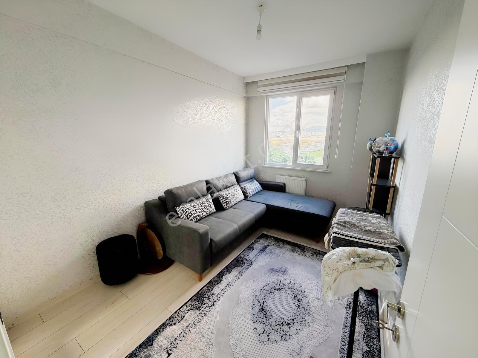 Tuzla Aydınlı Şömine Geniş Balkon Ferah Satılık 3+1 136m² Daire — fotoğraf 27