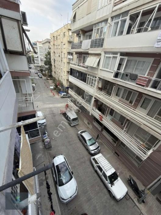 Yeşilyurt Merkezde 2+1 Ara Kat Doğalgazlı Satılık Daire — fotoğraf 8