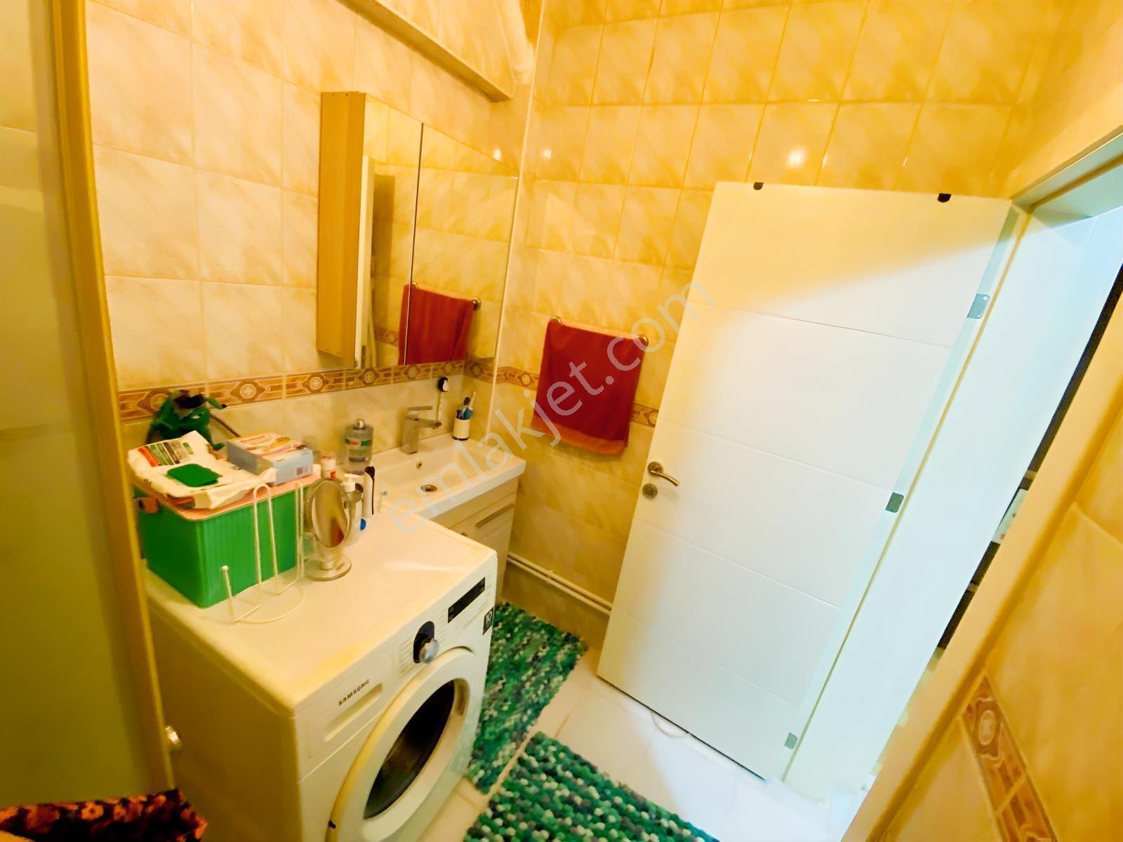 Sanatoryum Cad. Yanı-ara Kat-krediye Uygun-bakımlı 3+1 Daire ! — fotoğraf 21