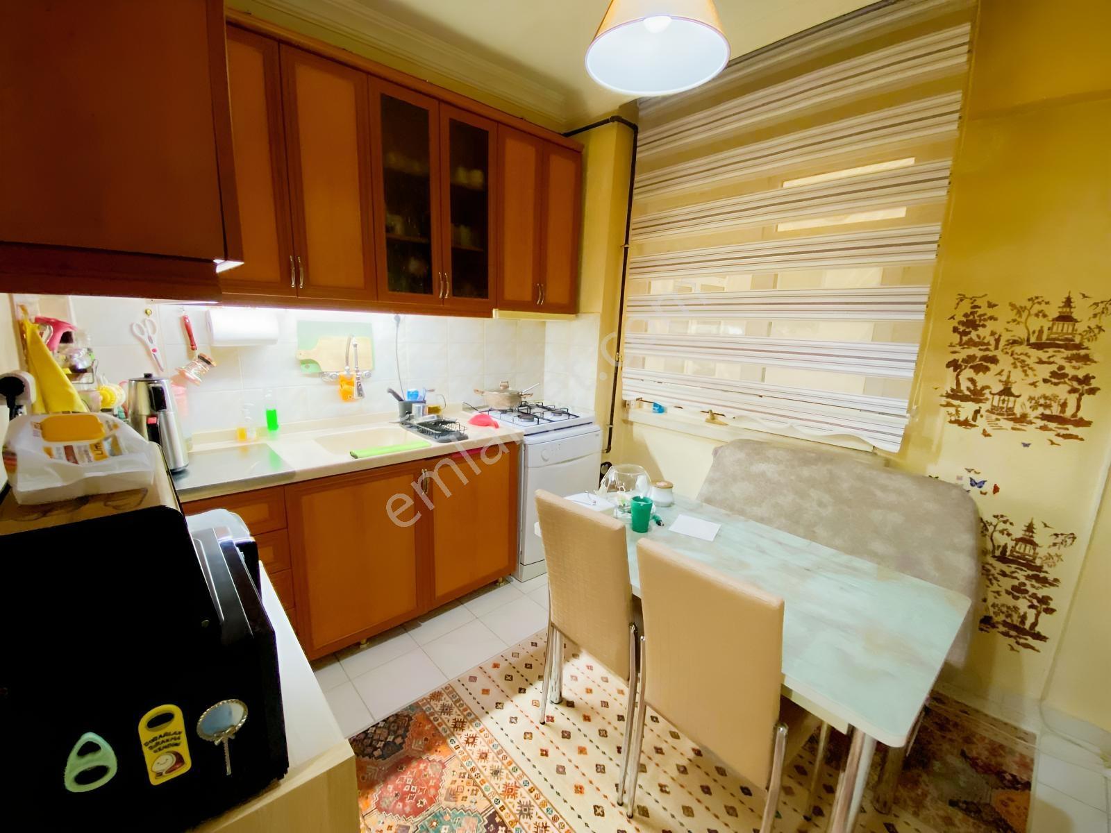 Sanatoryum Cad. Yanı-ara Kat-krediye Uygun-bakımlı 3+1 Daire ! — fotoğraf 22