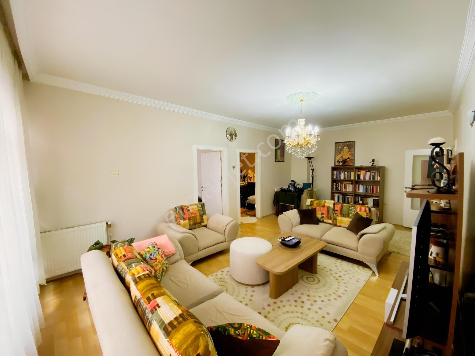 Sanatoryum Cad. Yanı-ara Kat-krediye Uygun-bakımlı 3+1 Daire ! — fotoğraf 32