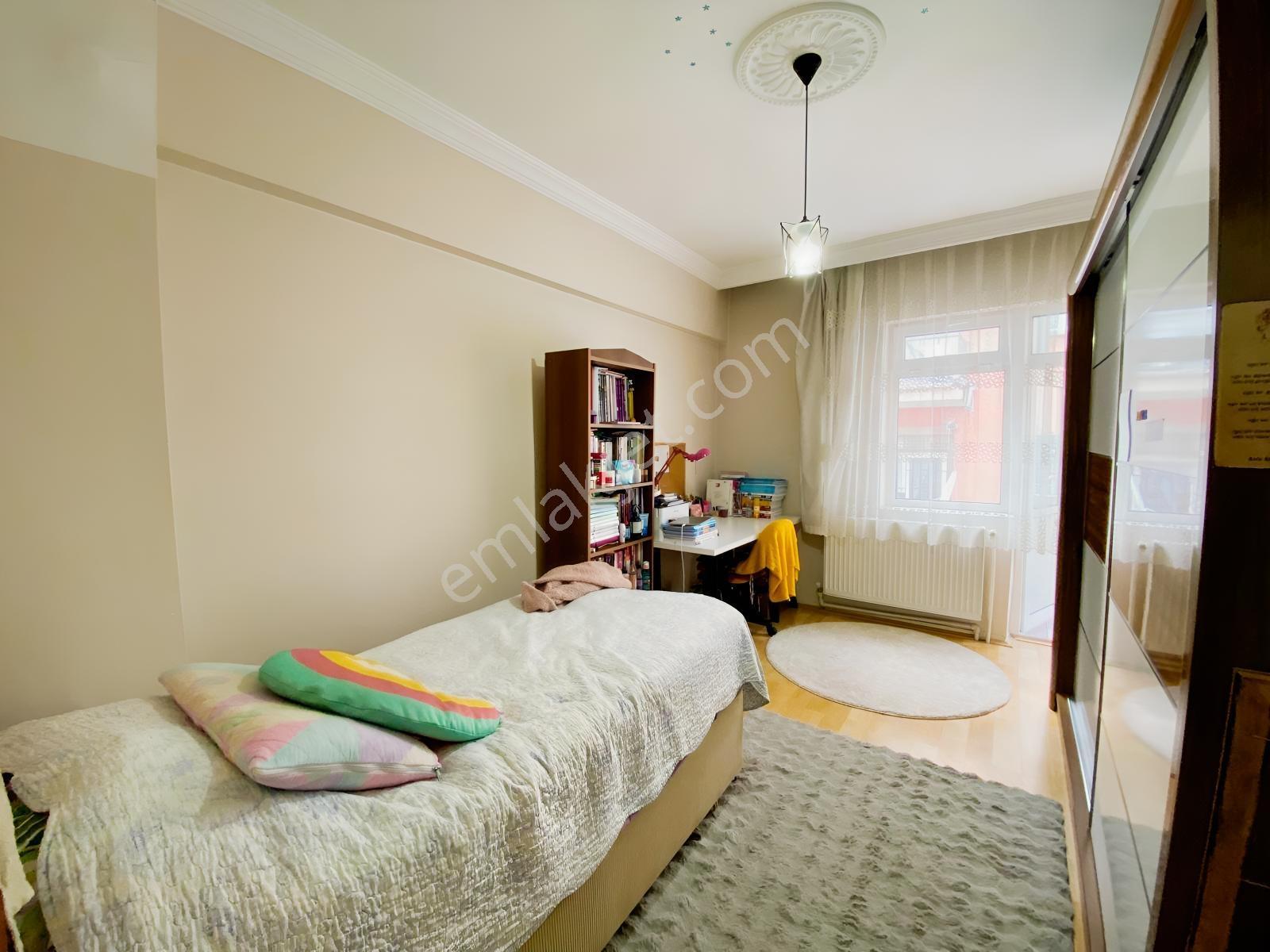 Sanatoryum Cad. Yanı-ara Kat-krediye Uygun-bakımlı 3+1 Daire ! — fotoğraf 35