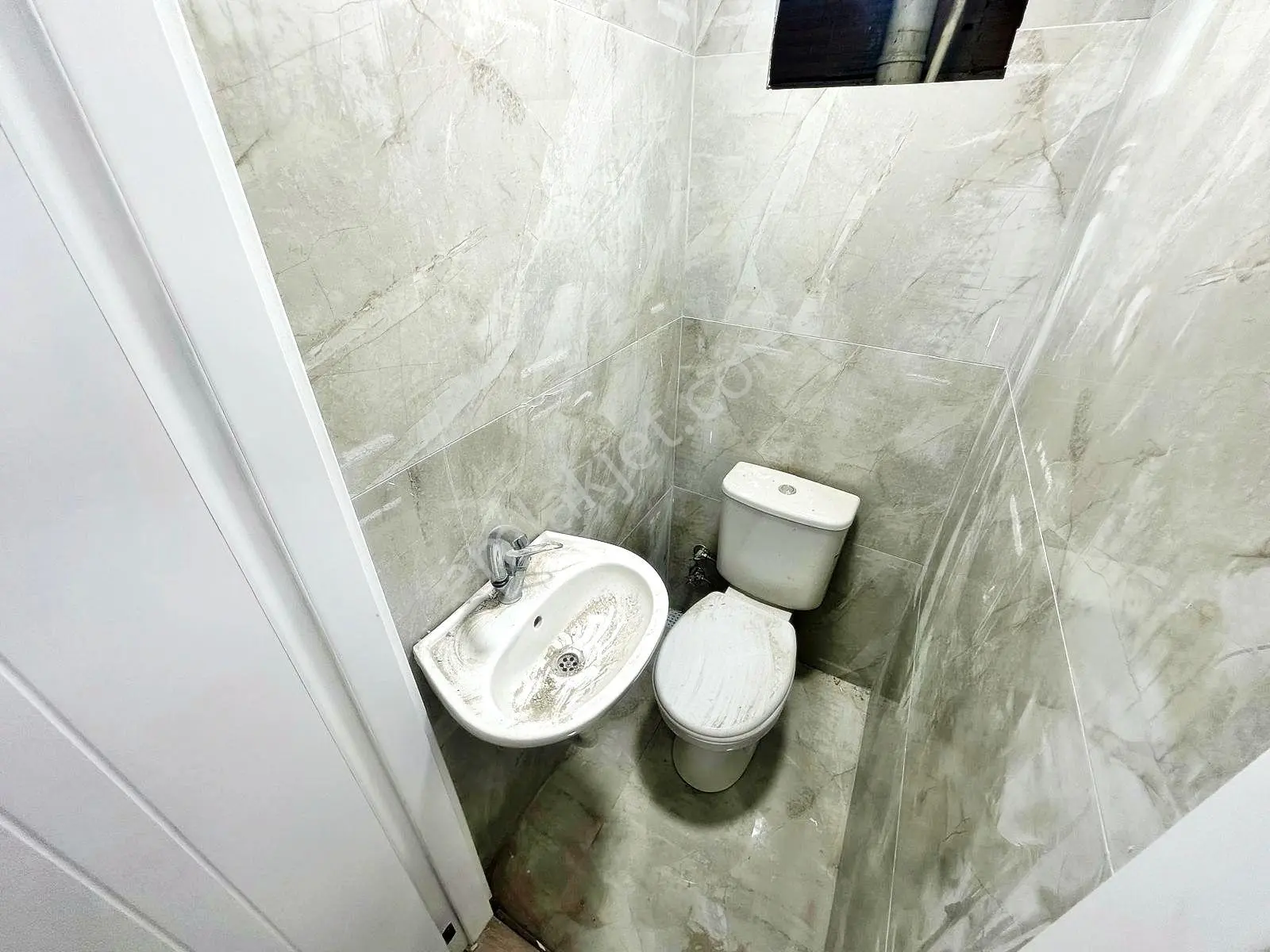 Aktiften Akçay'da Satılık 3+1 Full Yapılı Ön Cephe Arakat Ferah Daire — fotoğraf 17