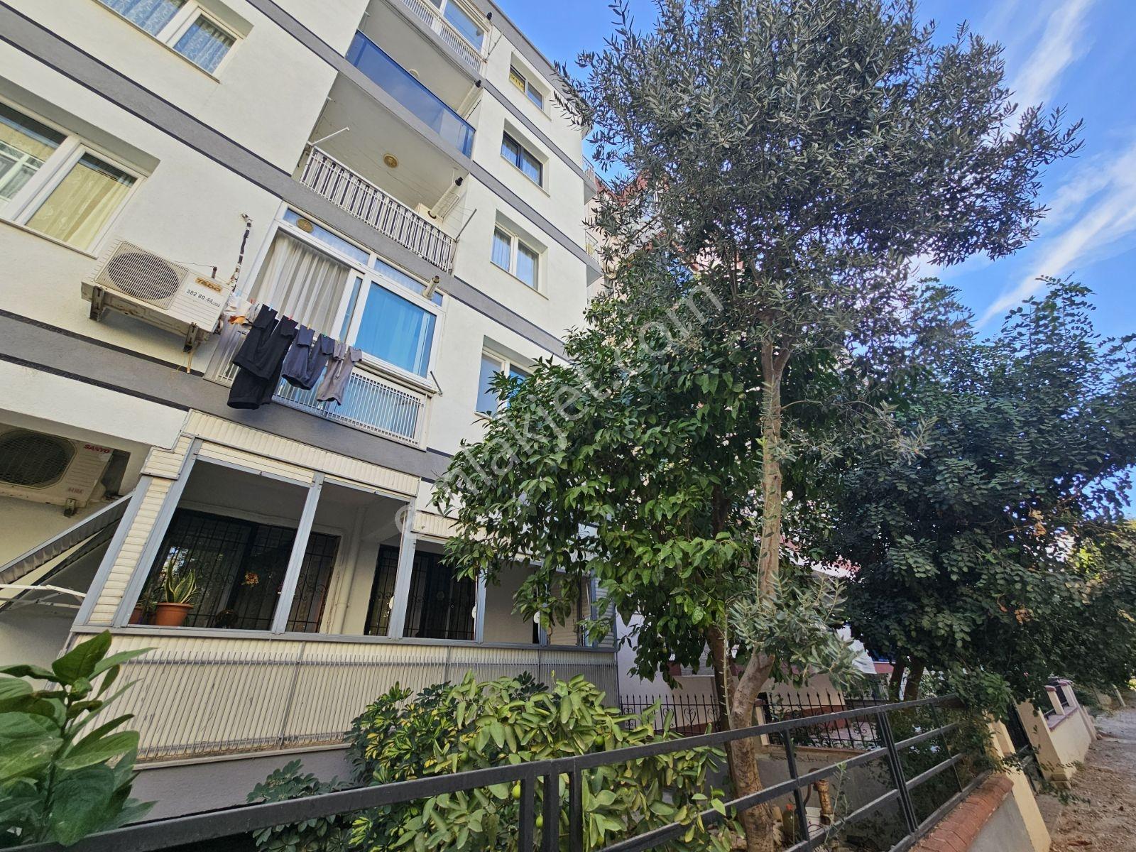 Karşıyaka Bahçelievler'de 3+1 Kapalı Mutfak Satılık Daire — fotoğraf 3