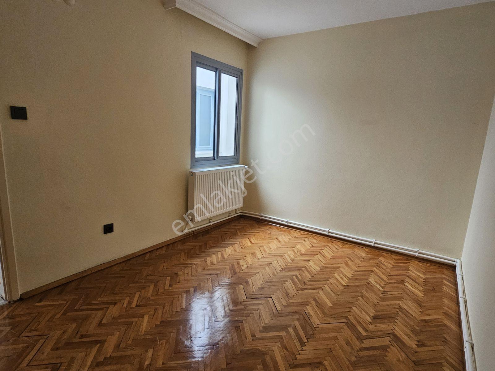 Karşıyaka Bahçelievler'de 3+1 Kapalı Mutfak Satılık Daire — fotoğraf 14