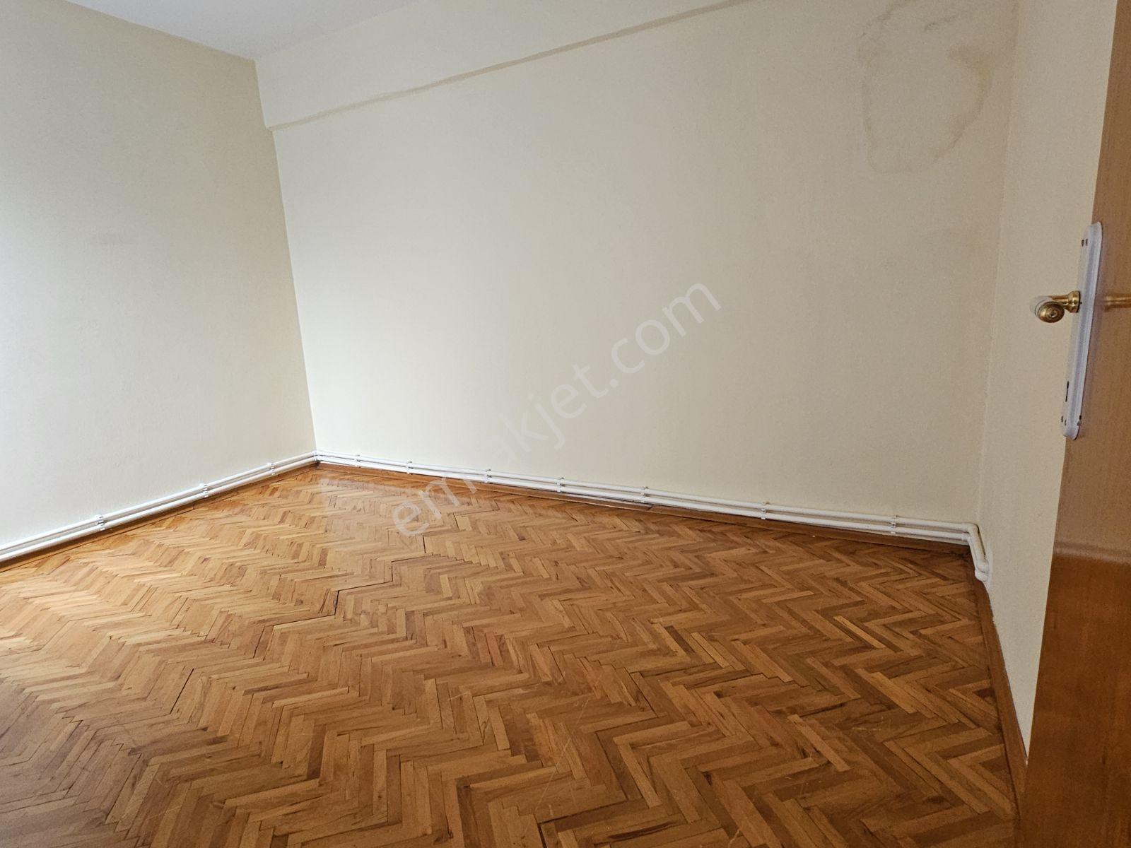 Karşıyaka Bahçelievler'de 3+1 Kapalı Mutfak Satılık Daire — fotoğraf 16