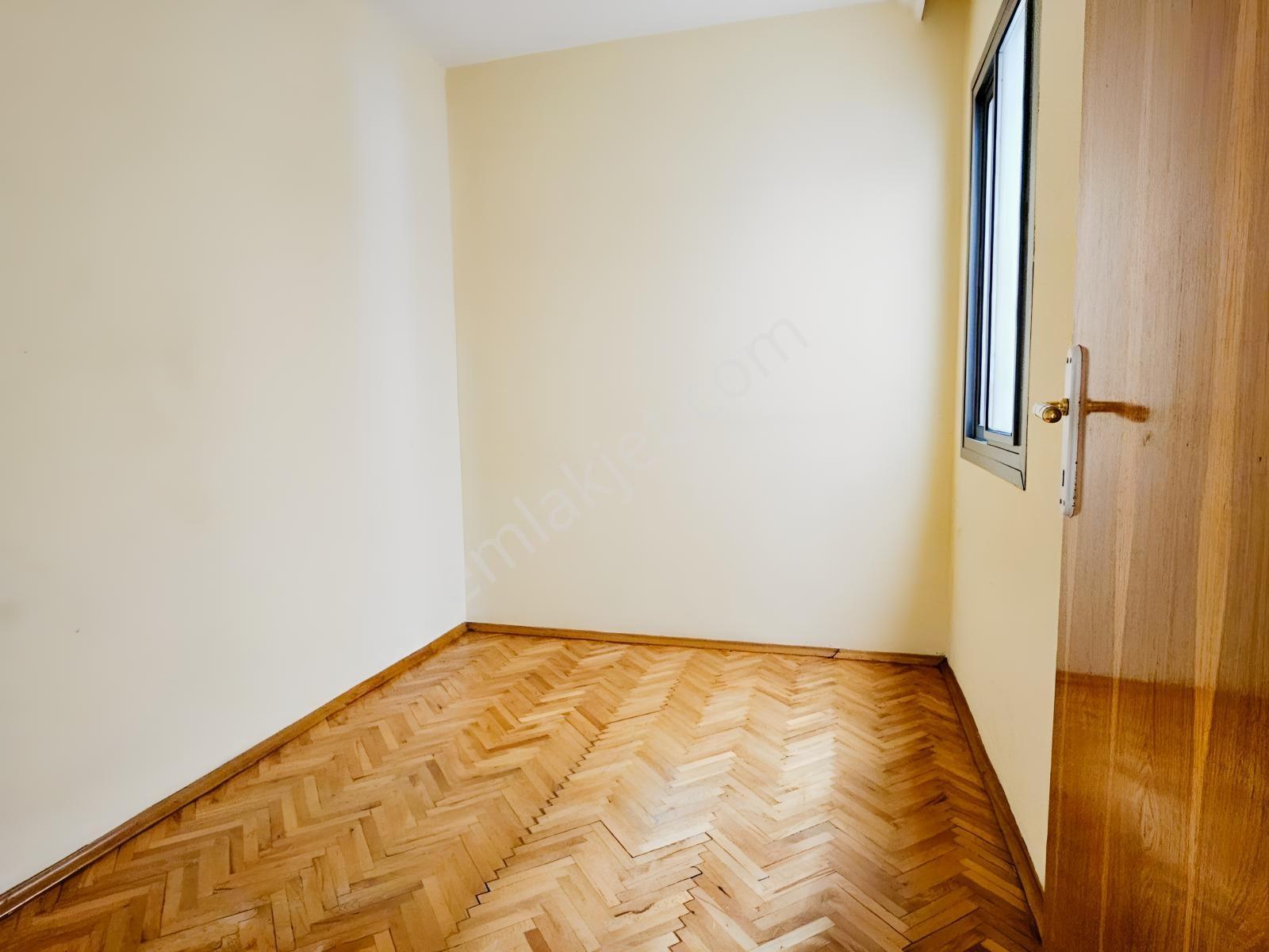 Karşıyaka Bahçelievler'de 3+1 Kapalı Mutfak Satılık Daire — fotoğraf 17