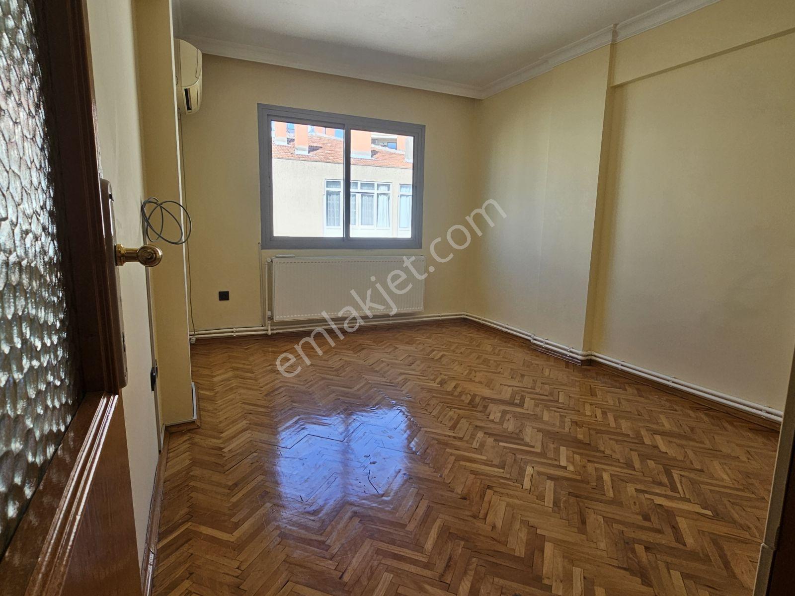 Karşıyaka Bahçelievler'de 3+1 Kapalı Mutfak Satılık Daire — fotoğraf 20