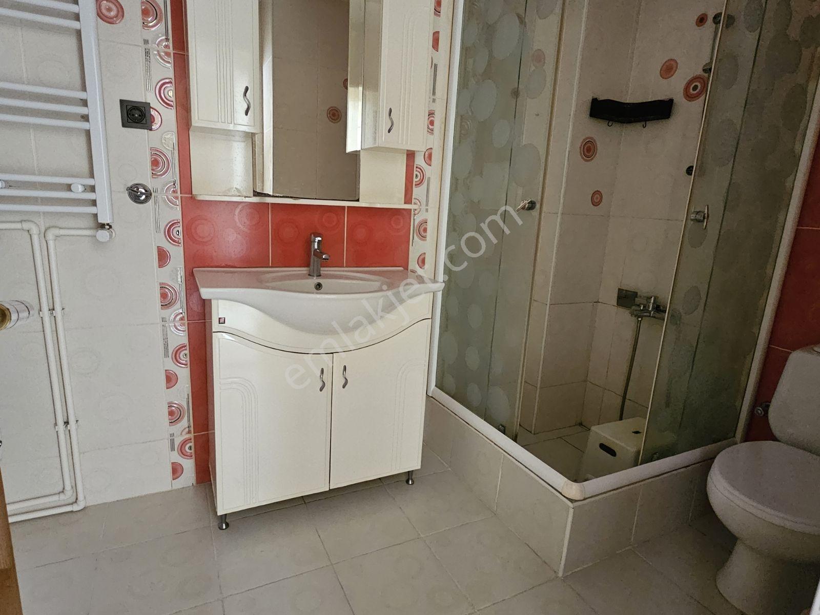 Karşıyaka Bahçelievler'de 3+1 Kapalı Mutfak Satılık Daire — fotoğraf 26