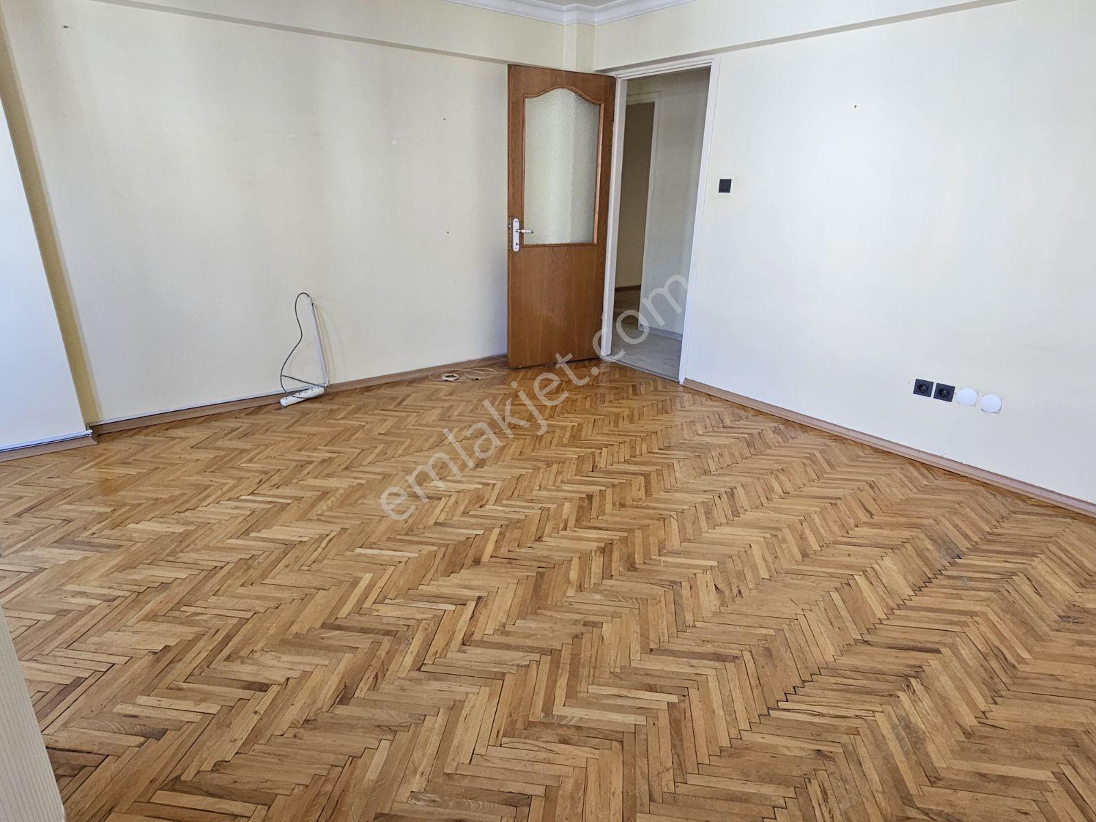 Karşıyaka Bahçelievler'de 3+1 Kapalı Mutfak Satılık Daire — fotoğraf 30