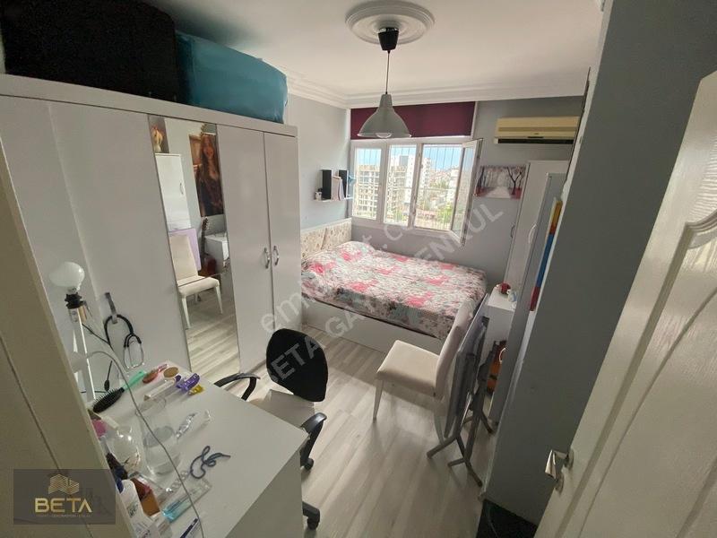 Kıyıboyu Kanal Üzerinde 3+1 Kapalı Mutfak Satılık Daire — fotoğraf 11