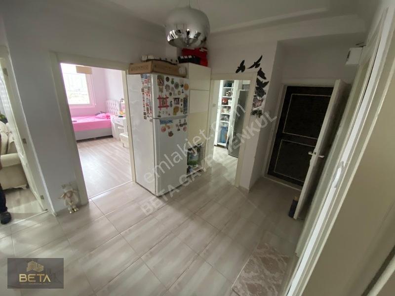 Kıyıboyu Kanal Üzerinde 3+1 Kapalı Mutfak Satılık Daire — fotoğraf 16