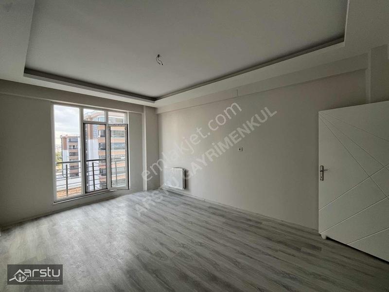 Arstu Gm Zahide'den Satılık 3+1 Daire — fotoğraf 8