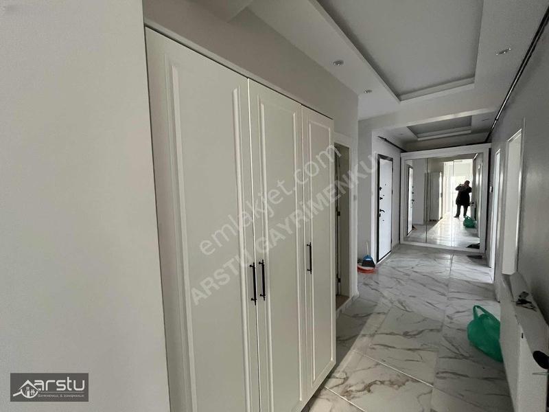 Arstu Gm Zahide'den Satılık 3+1 Daire — fotoğraf 11