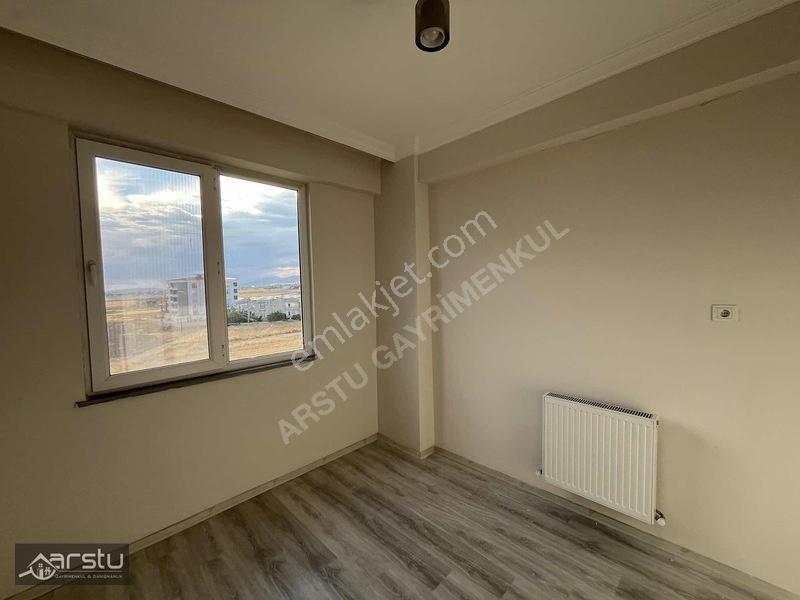 Arstu Gm Zahide'den Satılık 3+1 Daire — fotoğraf 16
