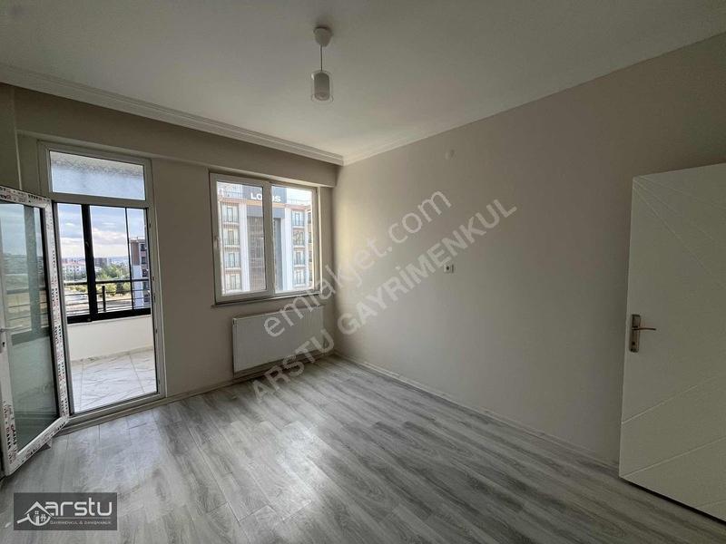Arstu Gm Zahide'den Satılık 3+1 Daire — fotoğraf 22